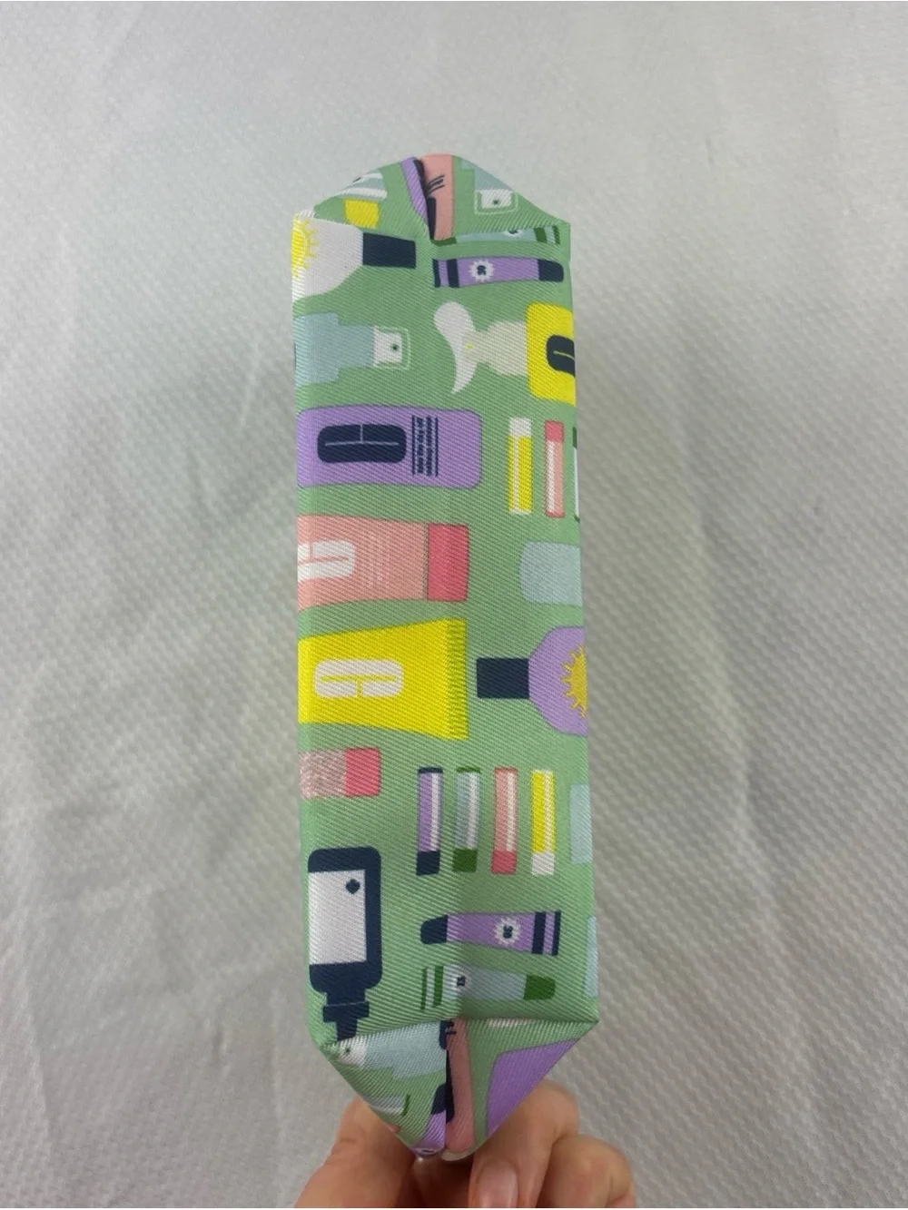 Clinique x Kate Spade New York Makeup Pouch Toiletries Colorful Zip Up Case